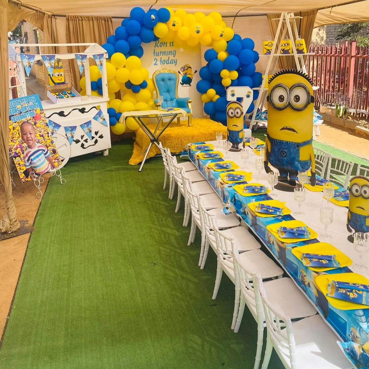 Décor Setup 1